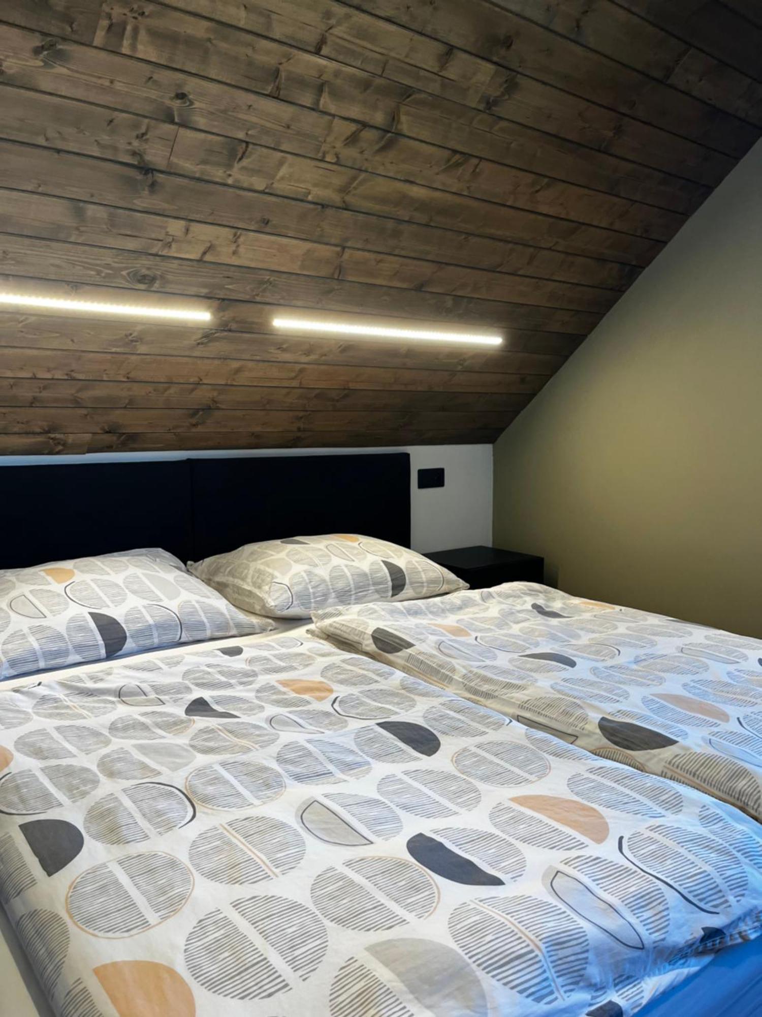 Apartmany Vlachovice Екстериор снимка